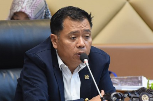 Komisi V DPR Agendakan RDP dengan Ojol Pekan Depan Bahas Regulasi